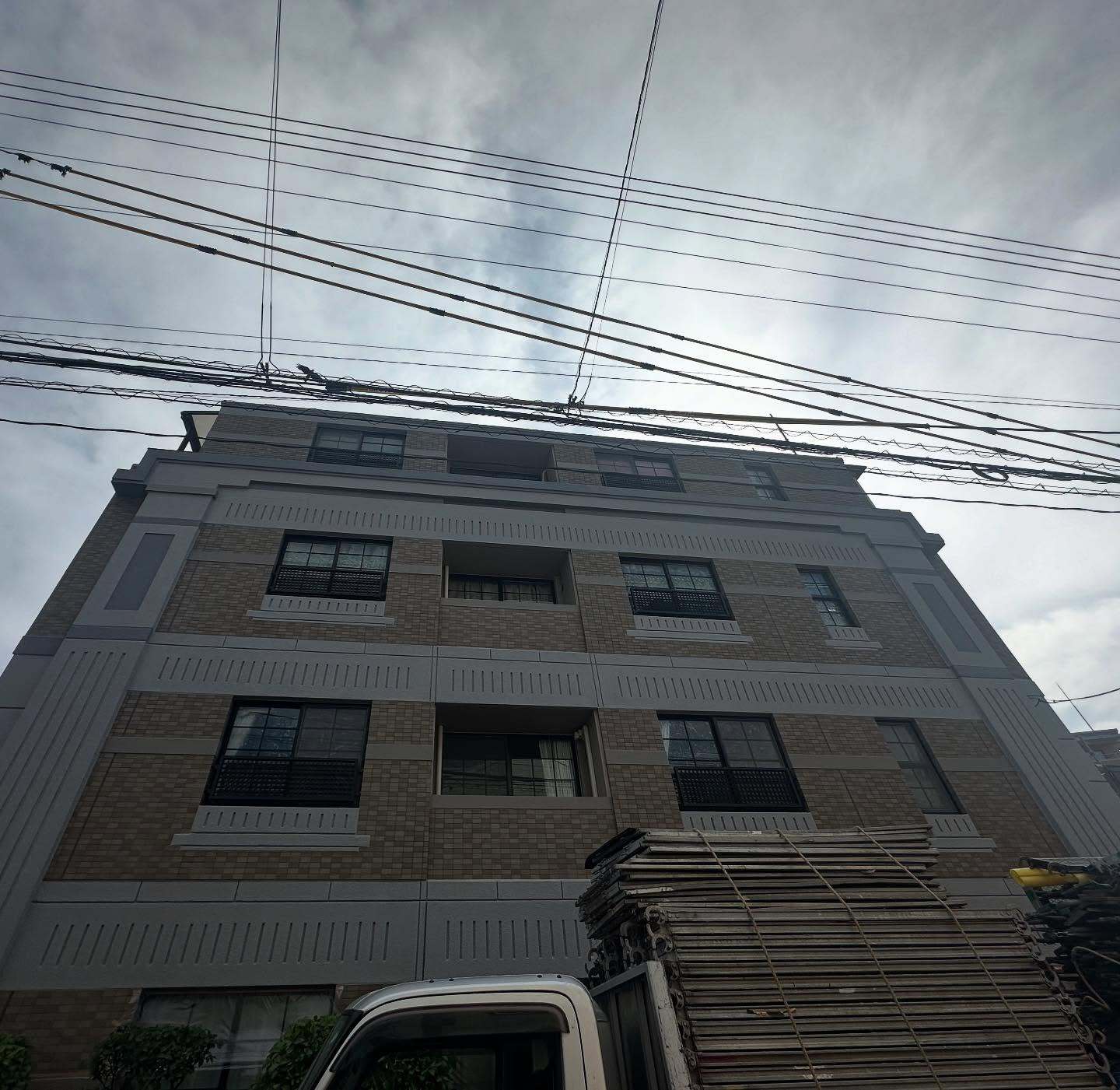 塗装後の集合住宅外観